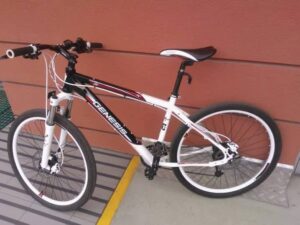 Kradzież roweru - ul. Kozłowskiego