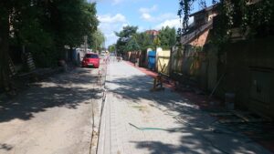 Relacja z budowy ulic w Plewiskach
