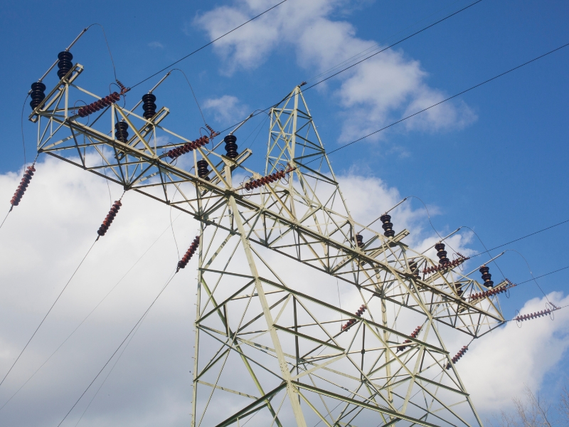 Postępy budowy linii elektroenergetycznej